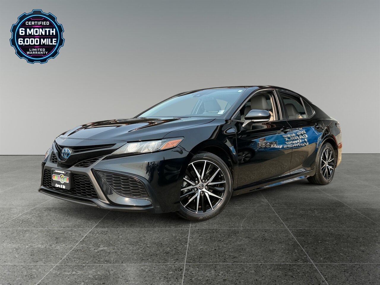 2023 Toyota Camry SE Hybrid