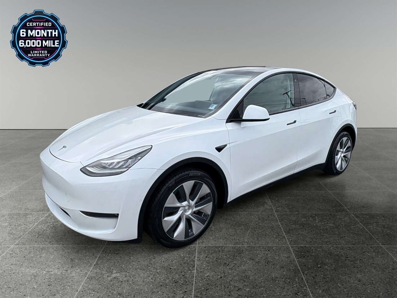 2020 TESLA MODEL Y LONG RANGE in White